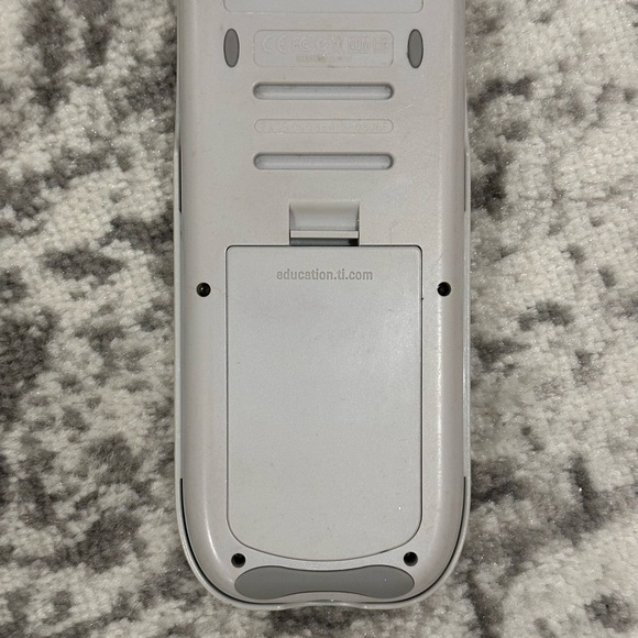 Texas Instruments TI-84 Plus Silver Edition Graphing Calculator With Cover- Gray - Picture 10 of 10